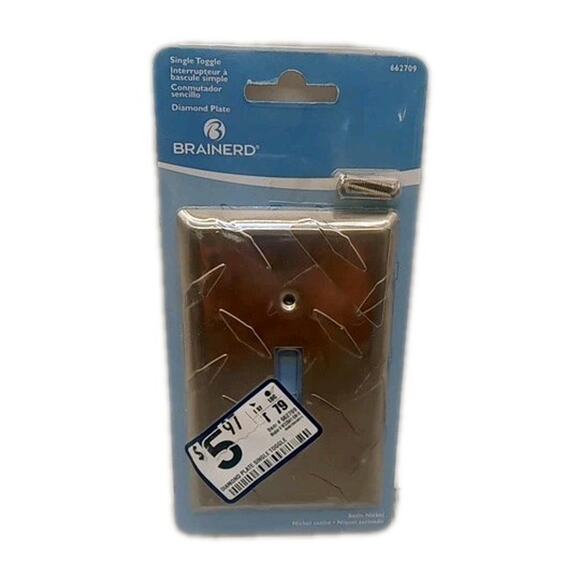 Diamond Plate 1-Gang Standard Toggle Wall Plate, Satin Nickel - 3 Pack {3} - Picture 2 of 10